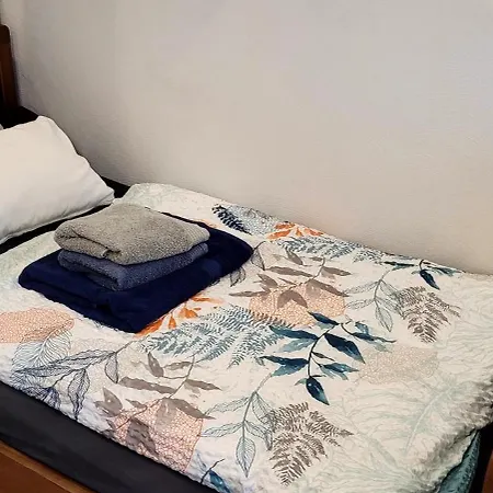 Budget Mit Qualitaet Ein アパート *